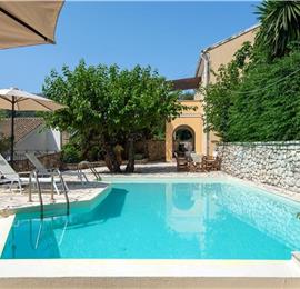 3 bedroom villa with heated pool in Kassiopi, Corfu, sleeps 6
